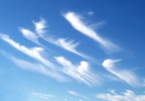 Photo by Fir0002, https://commons.wikimedia.org/wiki/File:Cirrus_clouds2.jpg
